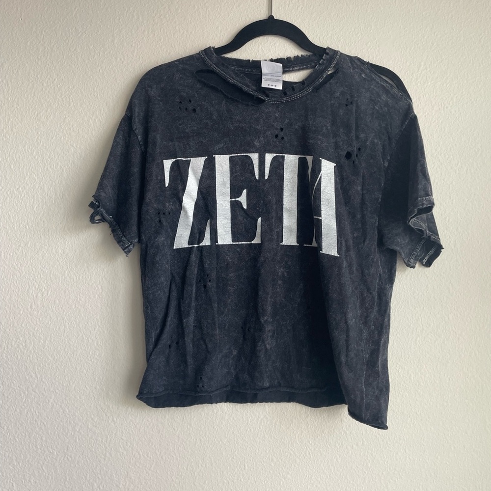 Black Distressed Graphic Tee - Zeta Tau Alpha